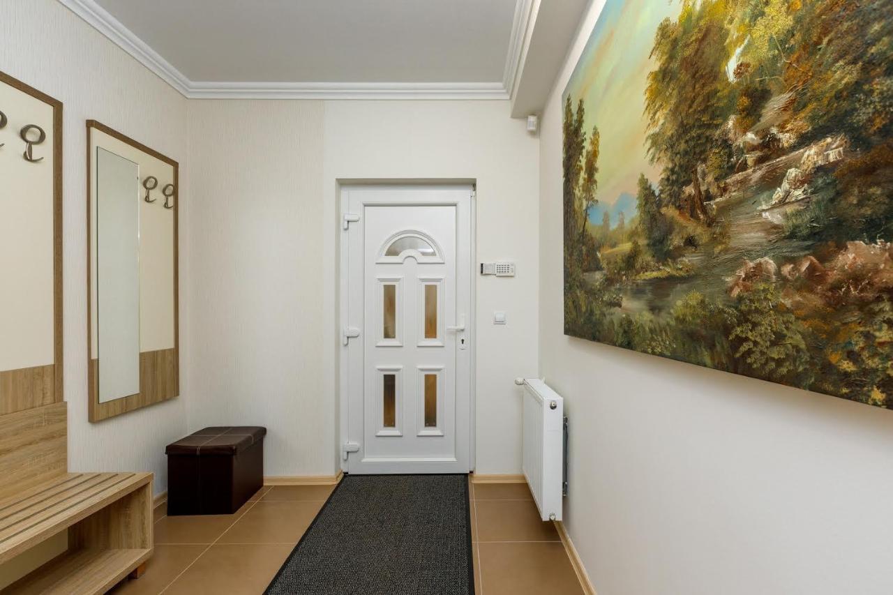 Andi Apartman Heviz Exterior photo