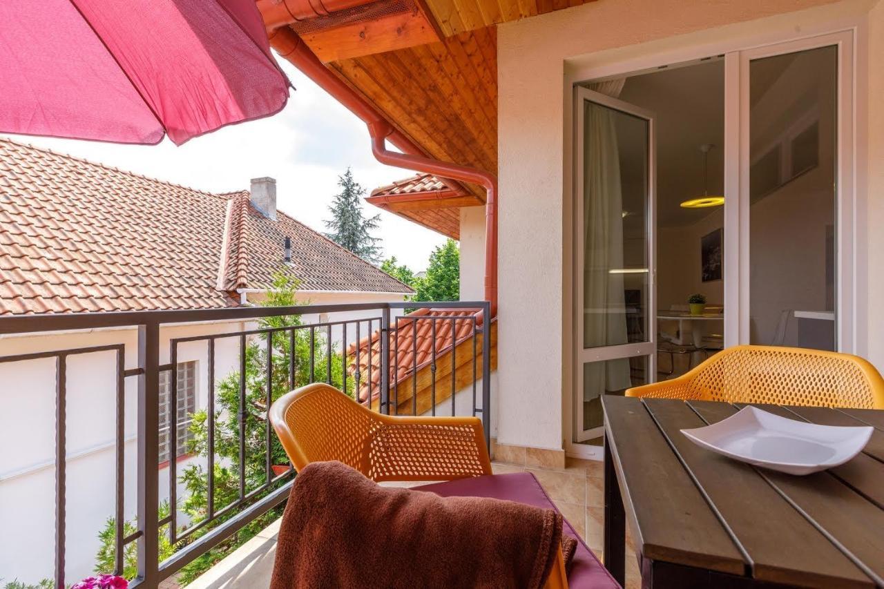 Andi Apartman Heviz Exterior photo