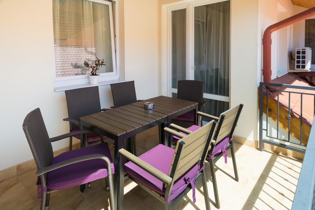 Andi Apartman Heviz Exterior photo